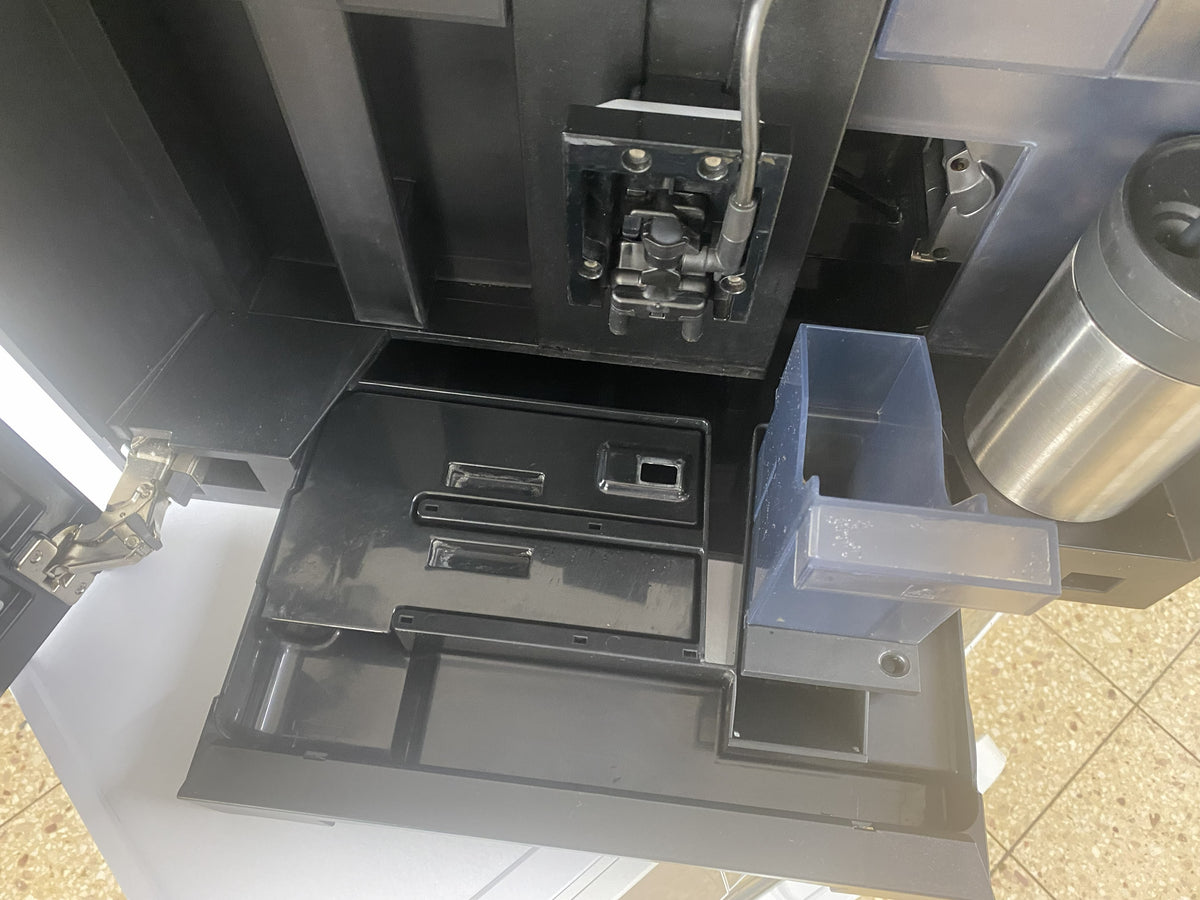 Neff CKS1561N Einbau-Kaffeevollautomat platin generalüberholt