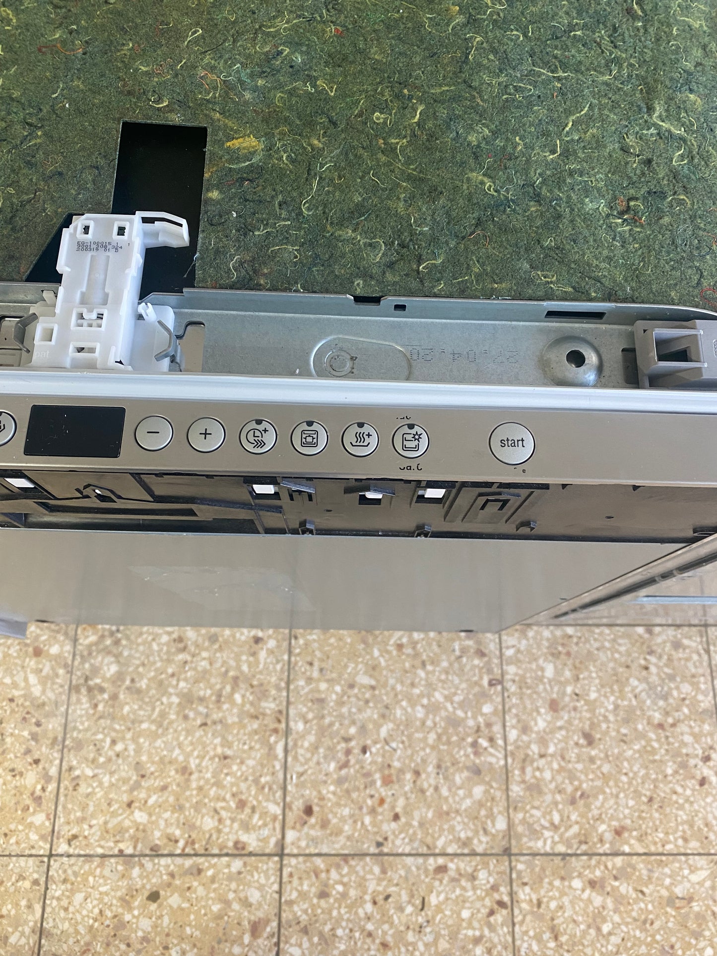 Siemens vollintegrierbare Geschirrspülmaschine A++ IQ300