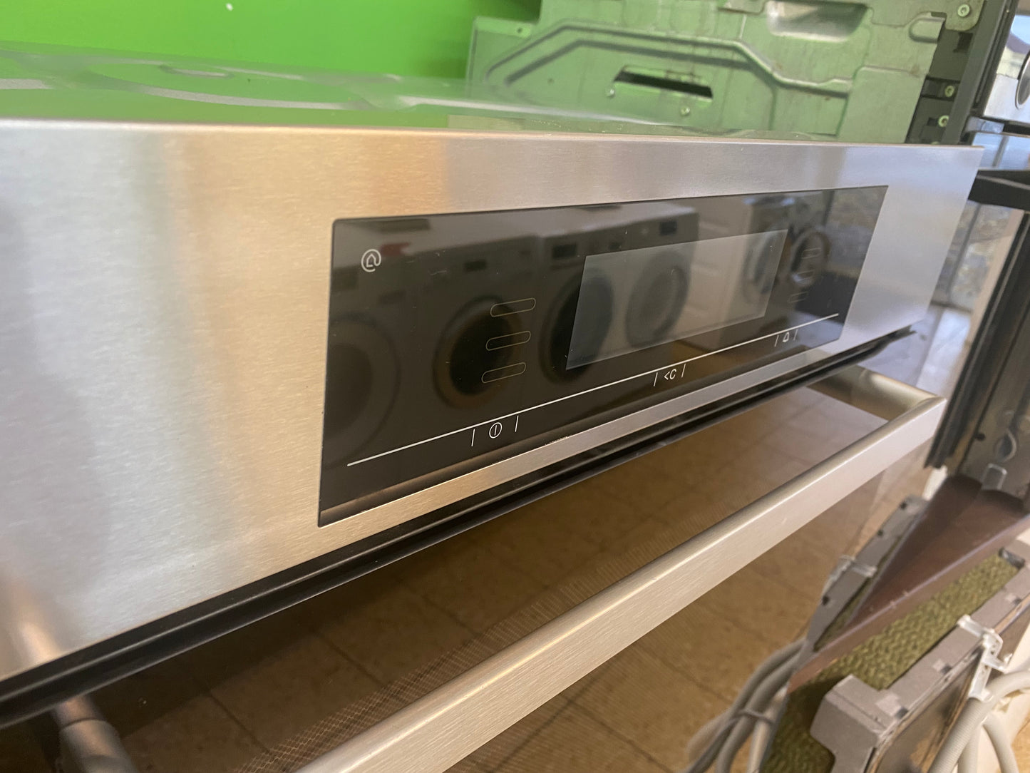 Miele autarker Backofen A+ mit Pyrolyse