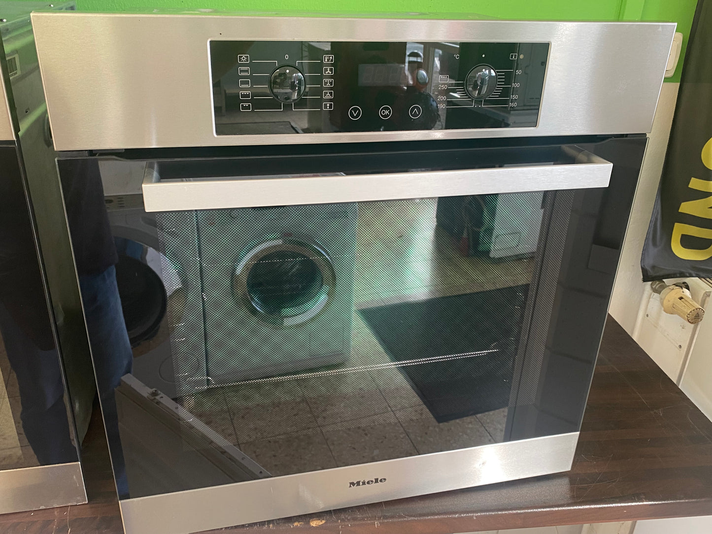 Miele autarker Backofen A