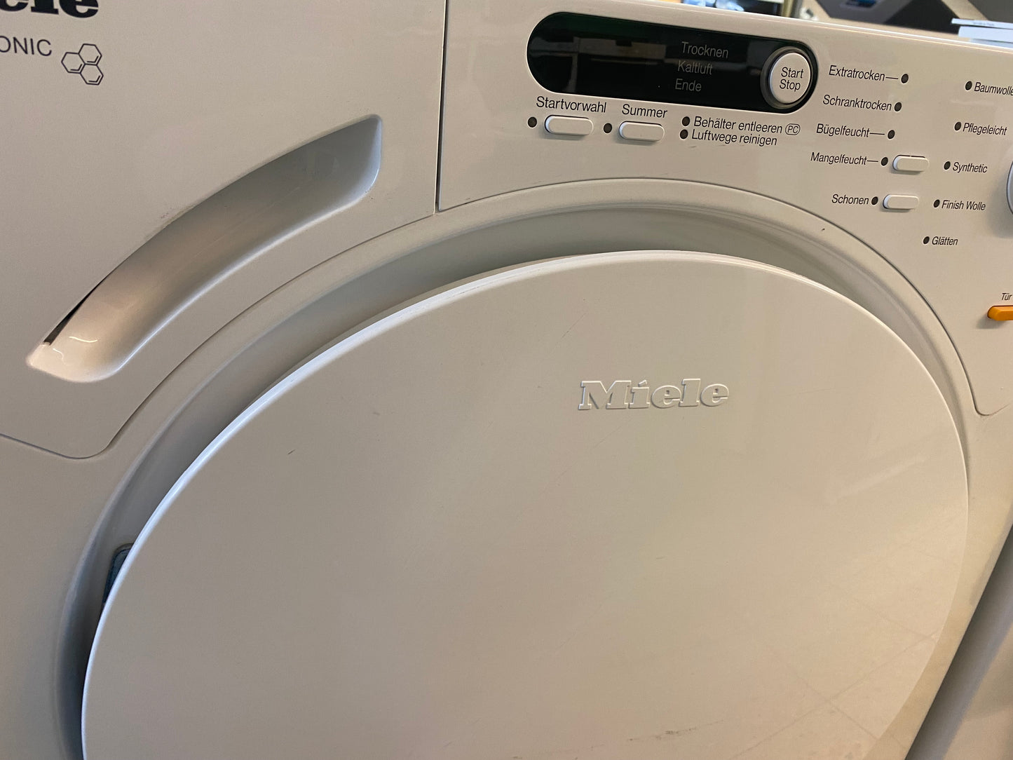 Miele T7744C Kondenstrockner