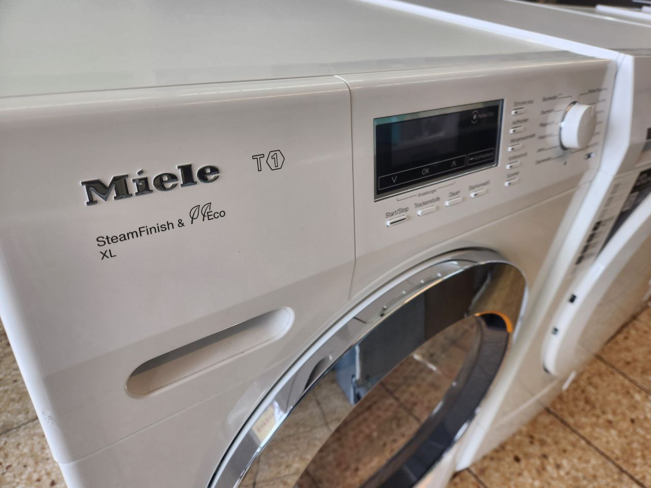 Miele Wärmepumpentrockner T1 A++/9kg
