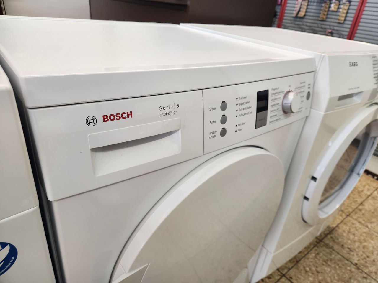 Bosch Wärmepumpentrockner Serie6 A++/7kg