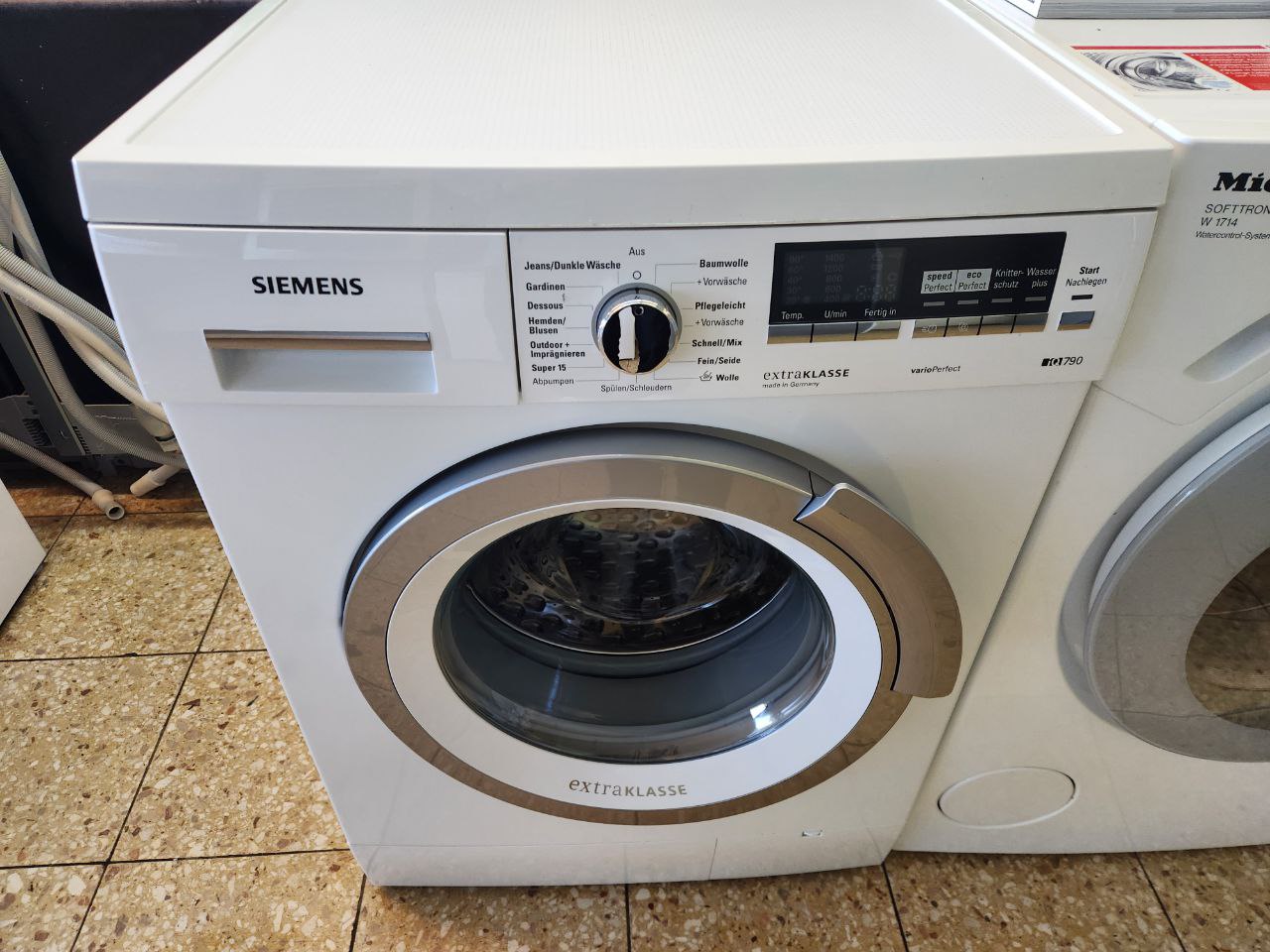 Siemens Waschmaschine IQ700 A+++ / 8kg