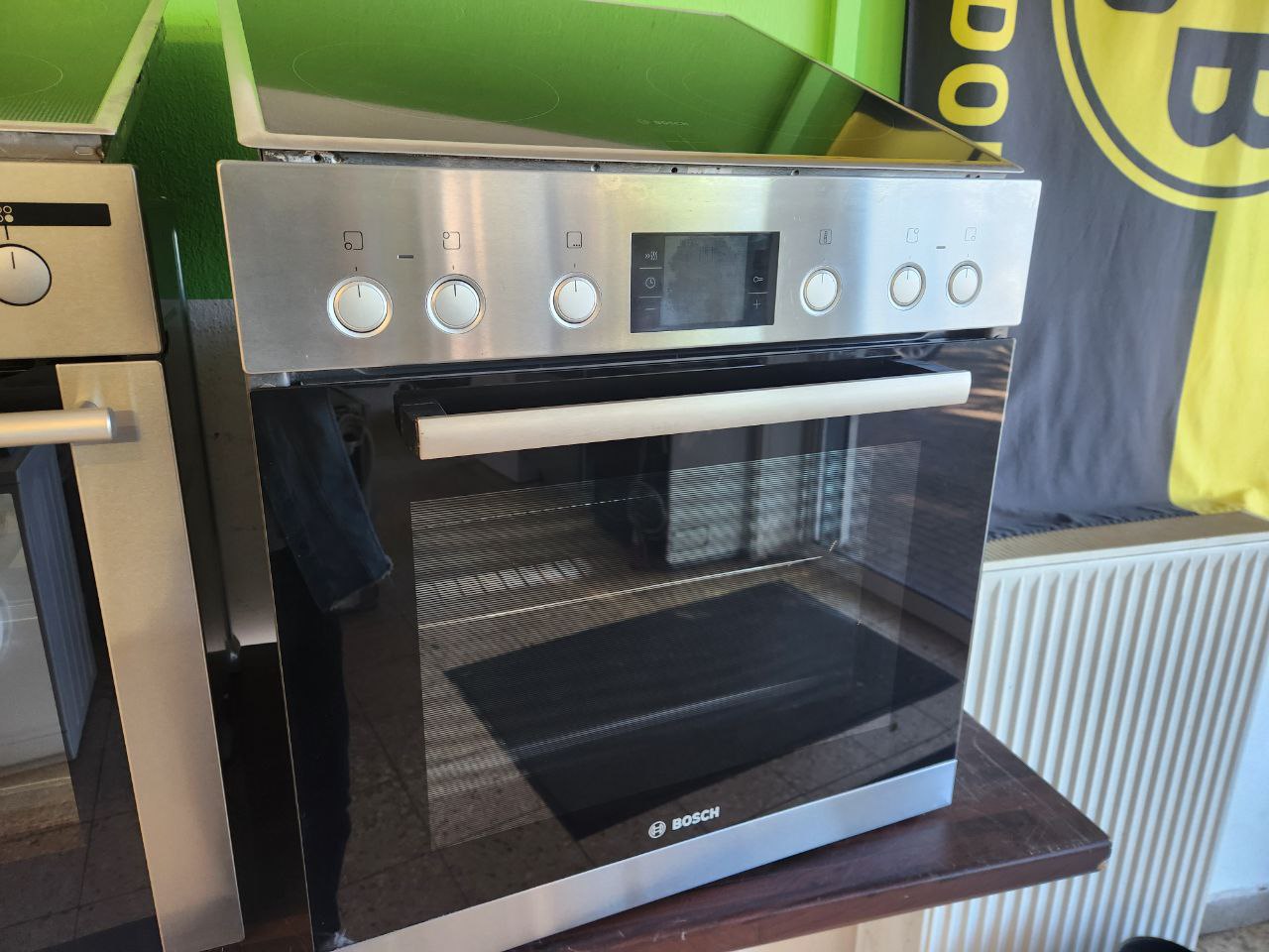 Bosch E-Herd mit Ceranfeld