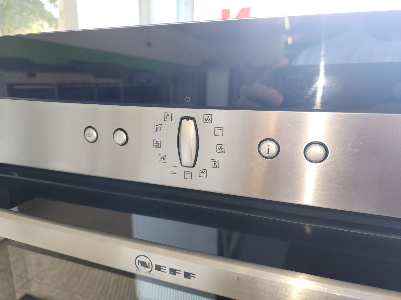 Neff autarker Backofen