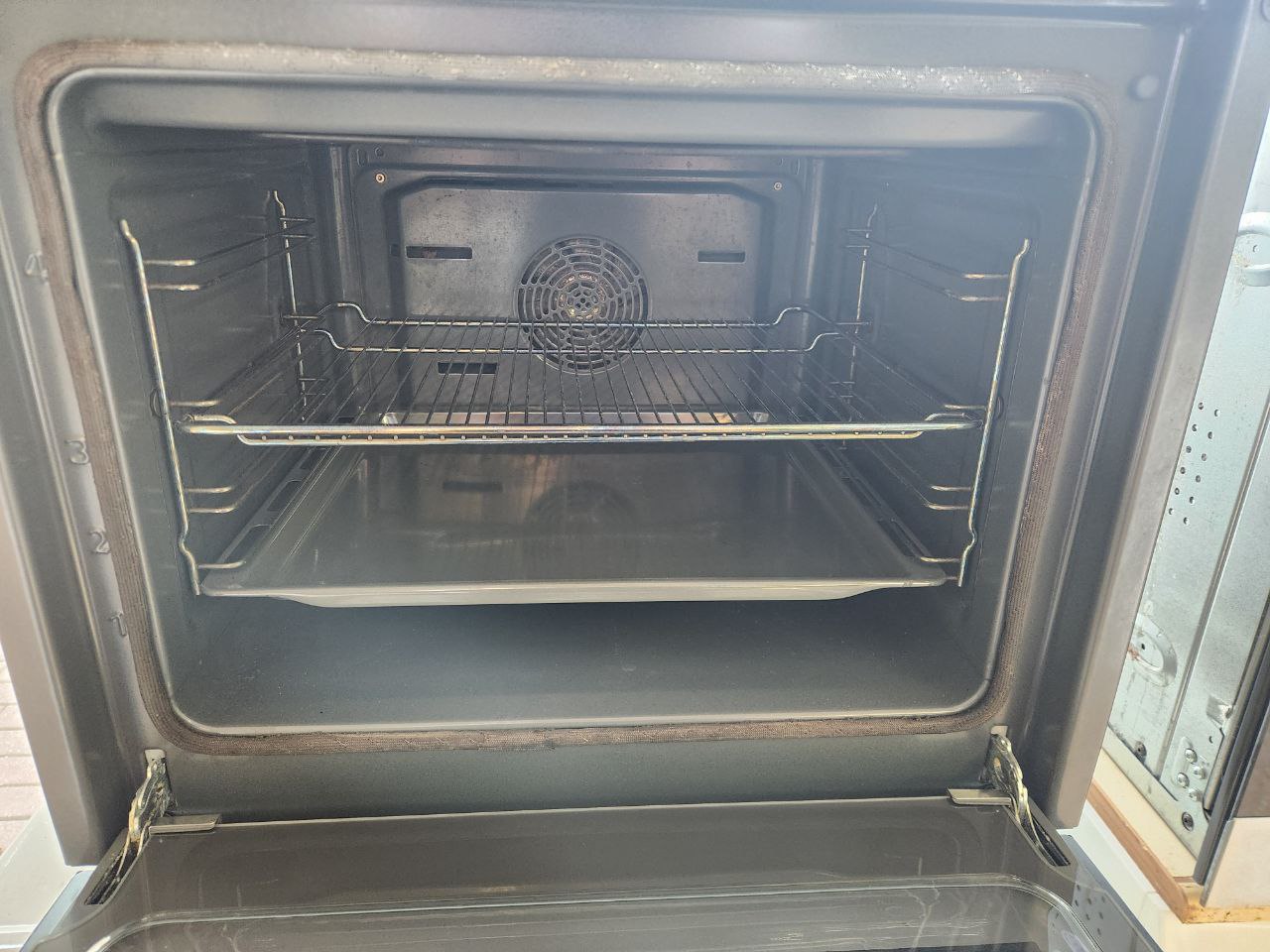 Neff autarker Backofen