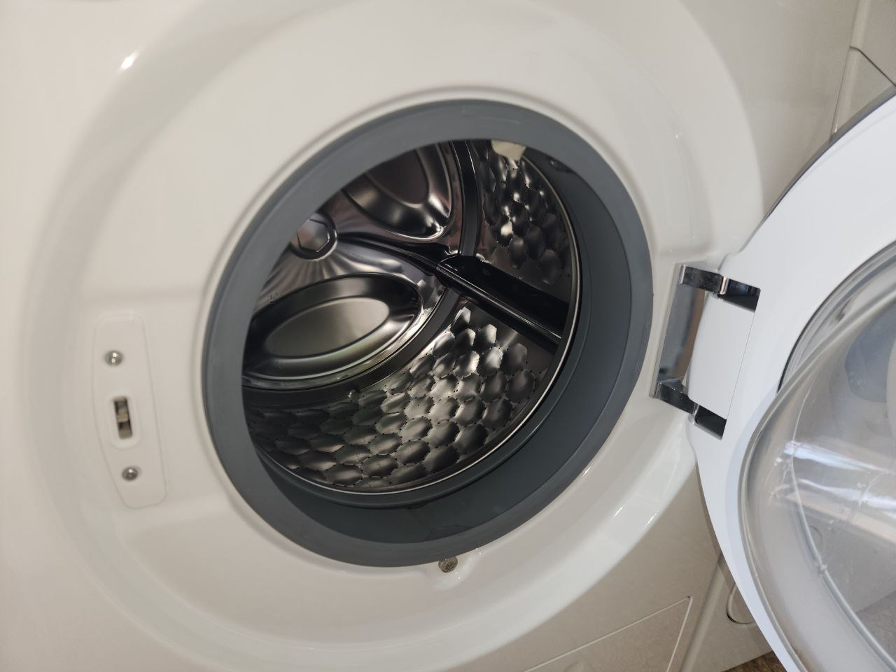 Miele W1 Waschmaschine PowerWash & TwinDos A+++ / 8kg