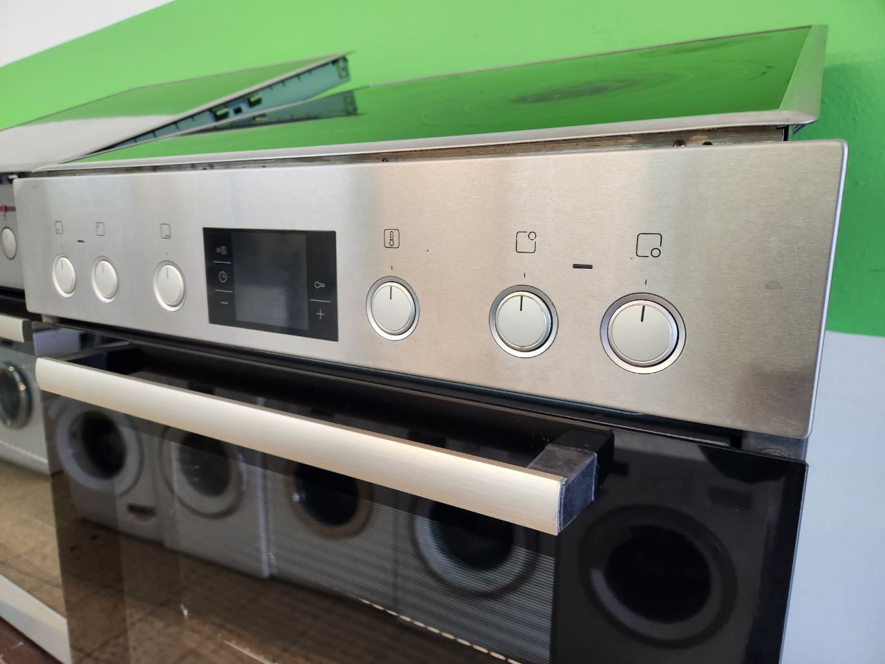 Bosch E-Herd mit Ceranfeld