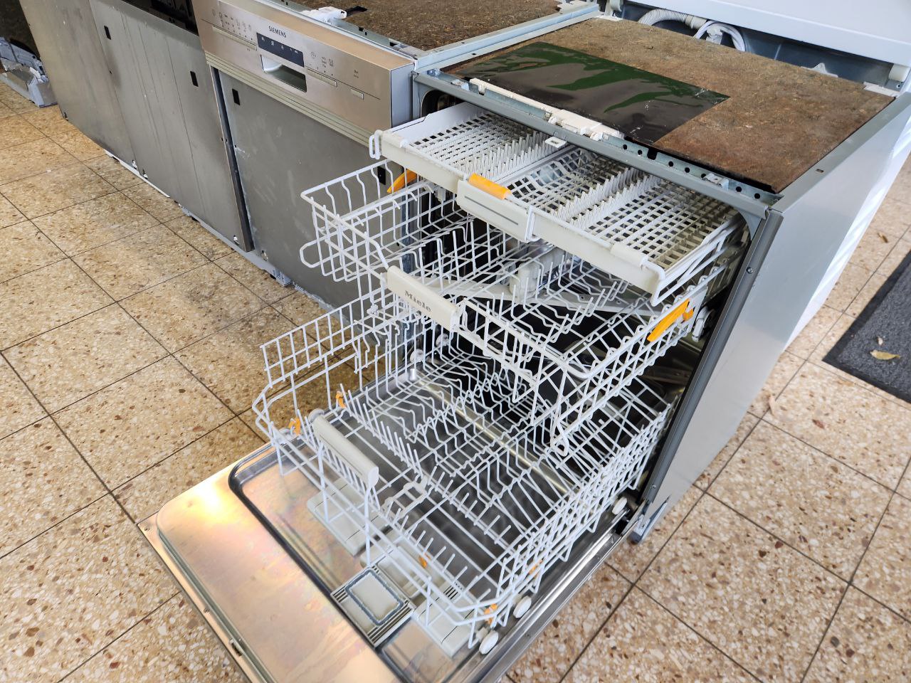 Miele Geschirrspülmaschine A+++ / 60cm.