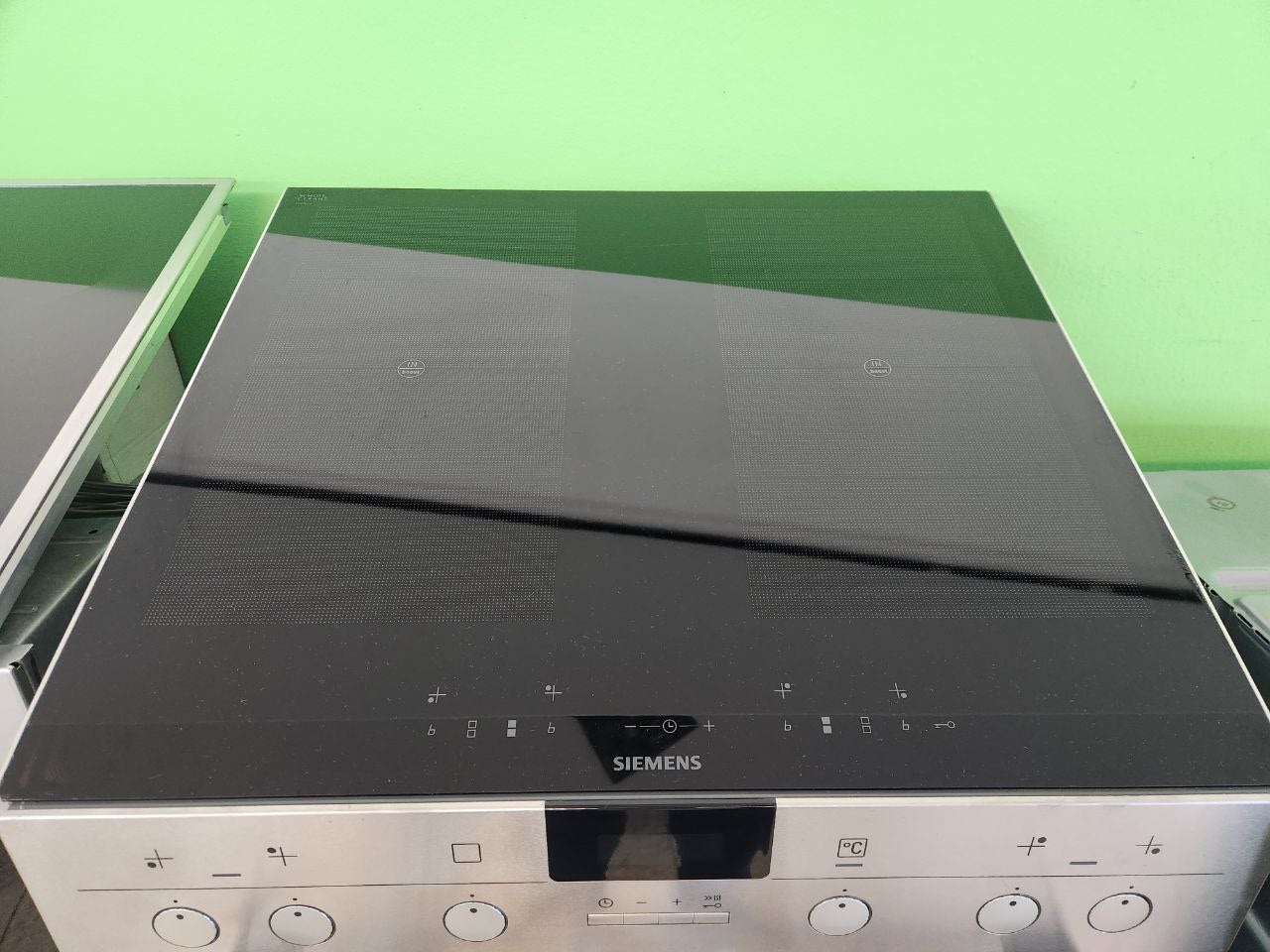 Siemens E-Herd mit Induktionskochfeld