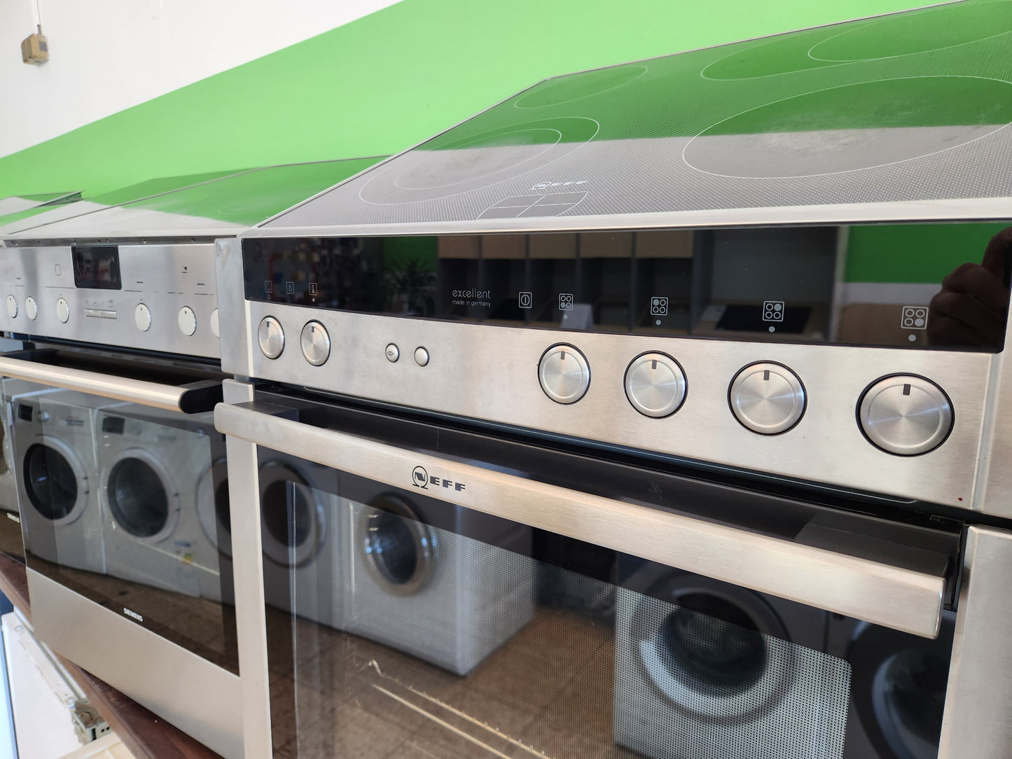 Neff E-Herd mit Ceranfeld