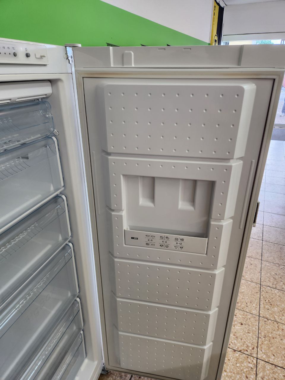 Bosch Gefrierschrank A+/NoFrost
