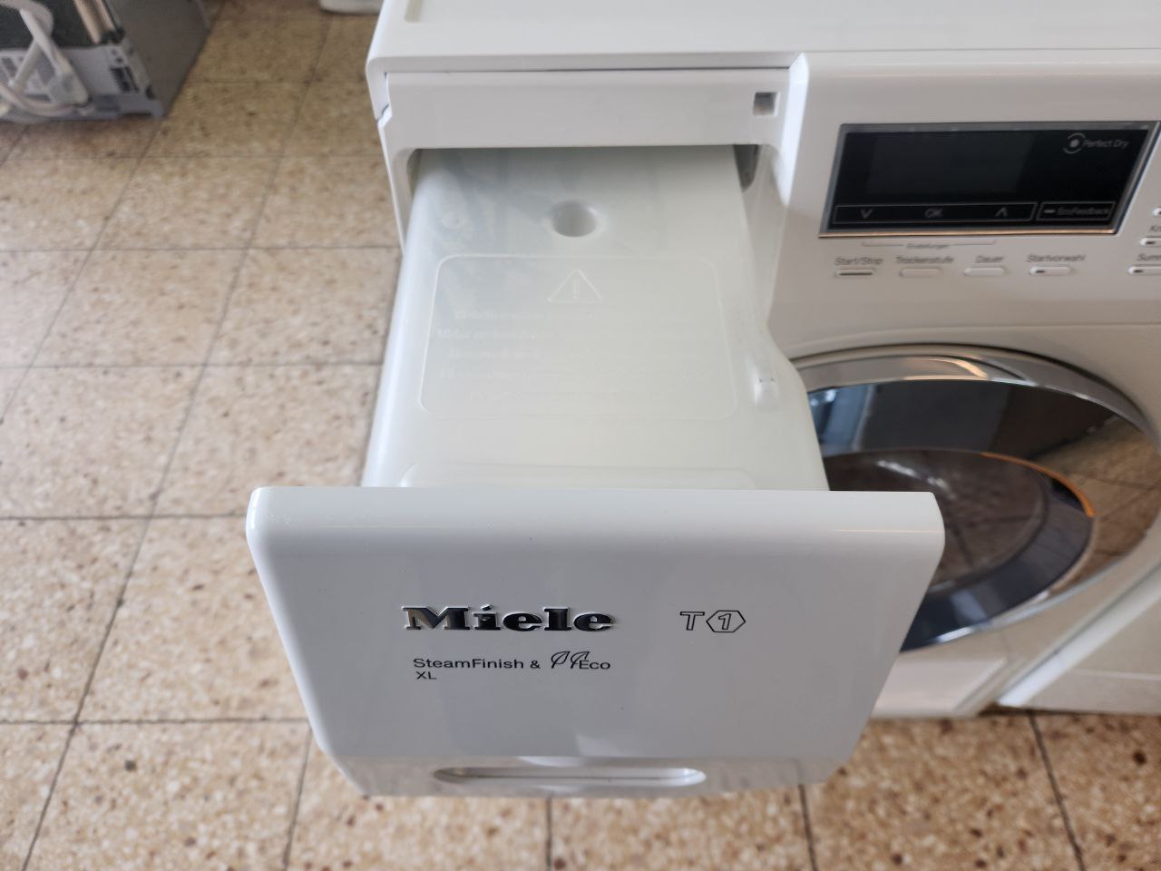 Miele Wärmepumpentrockner T1 A++/9kg