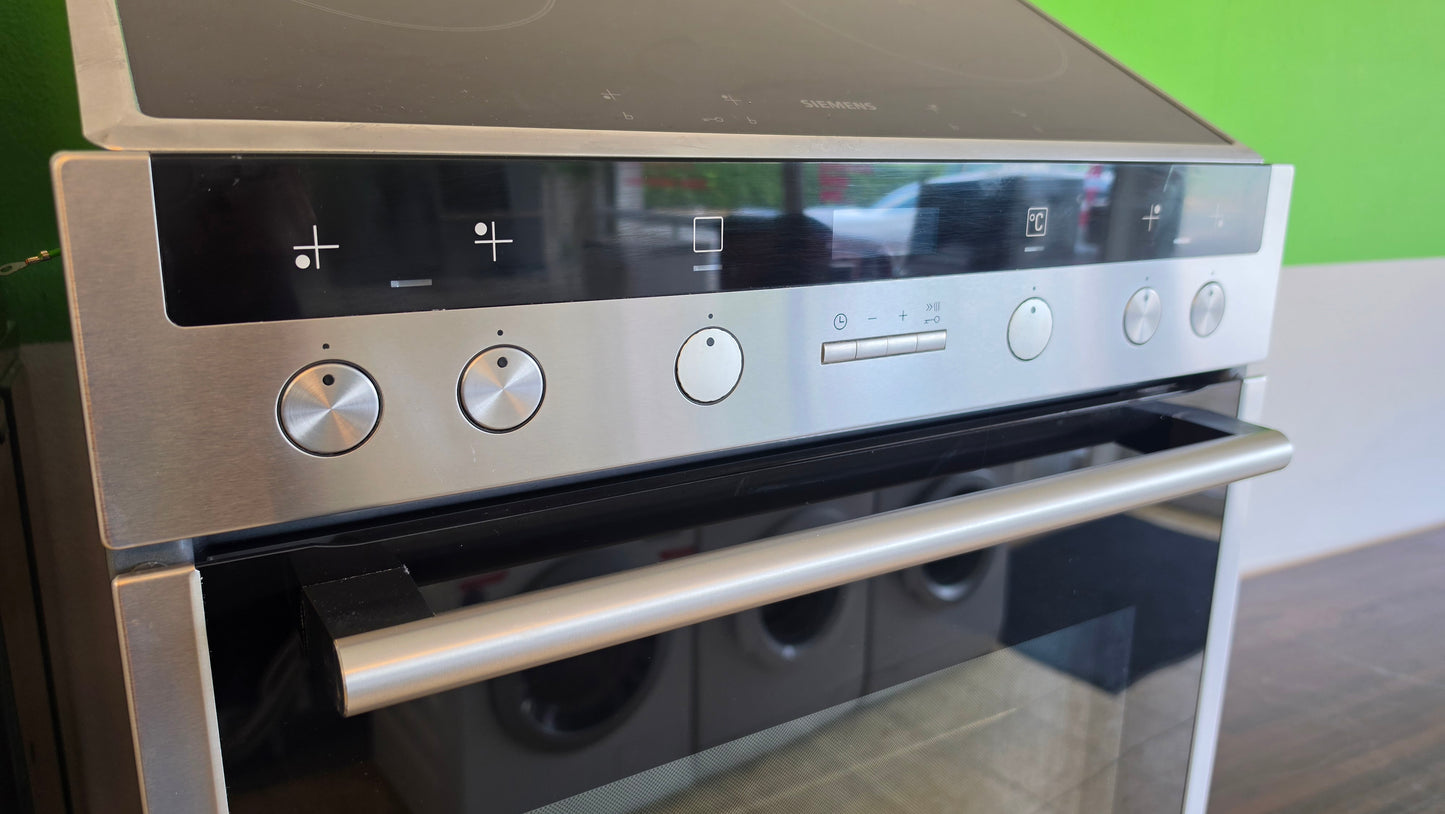 Siemens E-Herd mit Induktionskochfeld + Pyrolyse + Backwagen