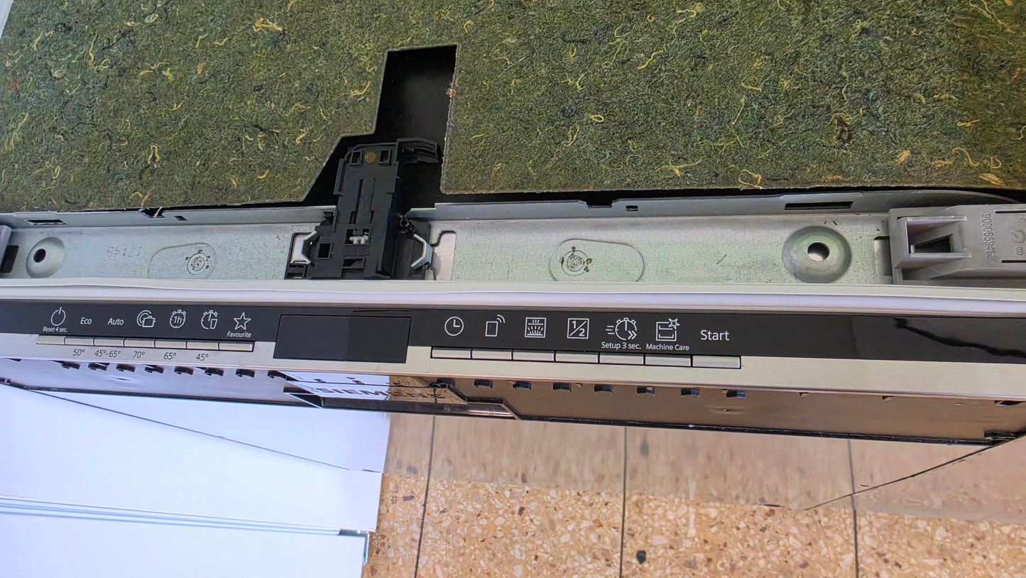 Siemens fully integrated dishwasher A++