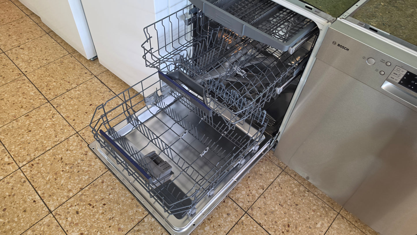 Siemens fully integrated dishwasher A++