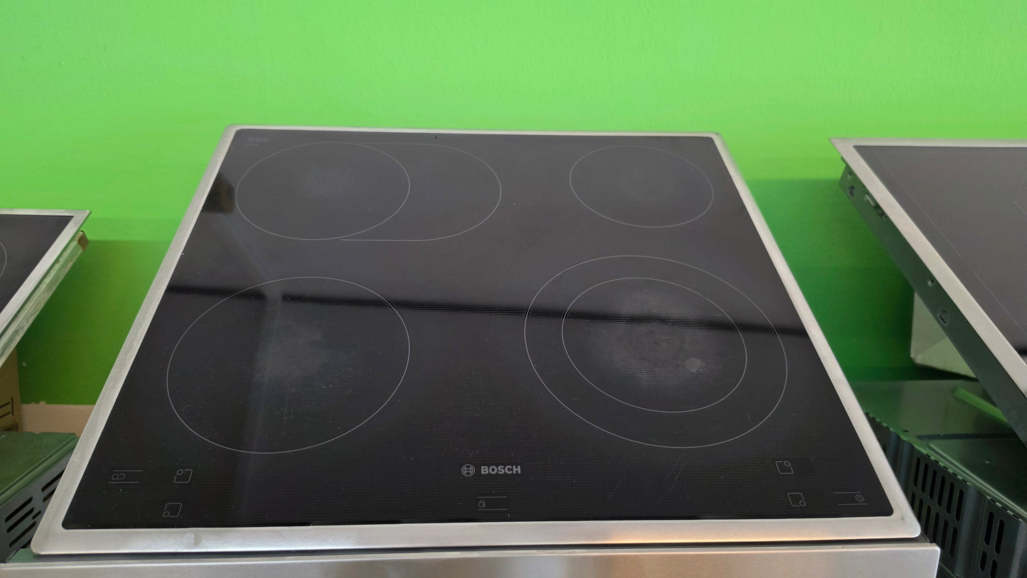 Bosch E-Herd mit Ceranfeld + Pyrolyse
