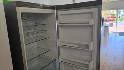 Liebherr CNPel 4313-21 NoFrost Gefrierschrank A+++