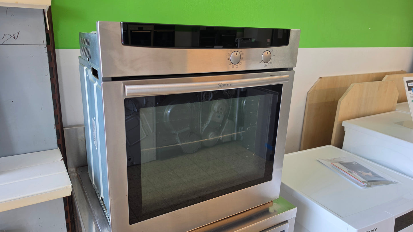 Neff autarker Backofen