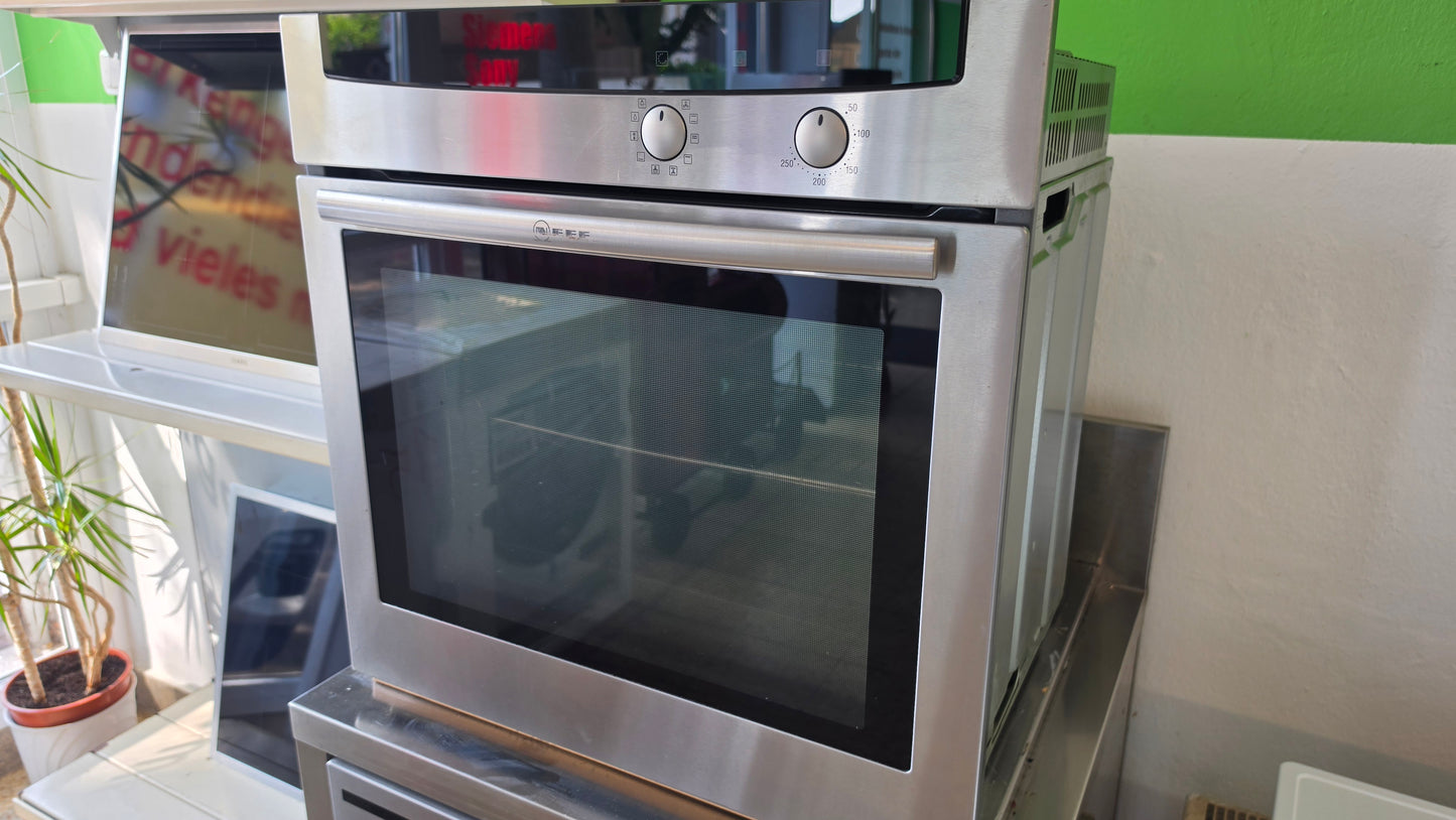 Neff autarker Backofen