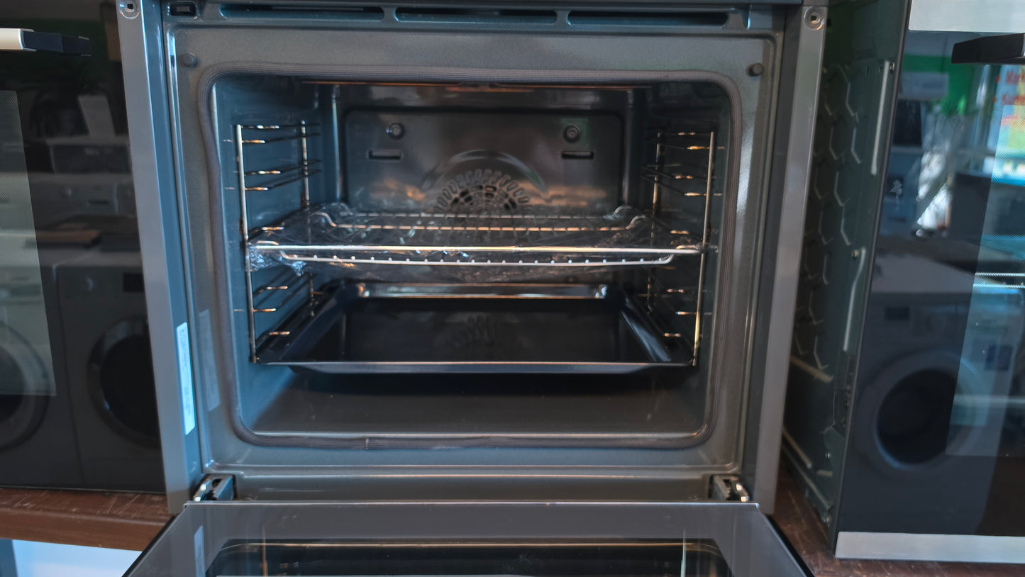 Bosch E-Herd mit Cerankochfeld + Pyrolyse