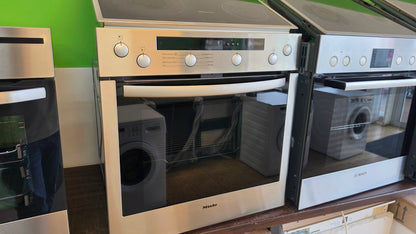 Miele E-Herd mit Cerankochfeld + Pyrolyse