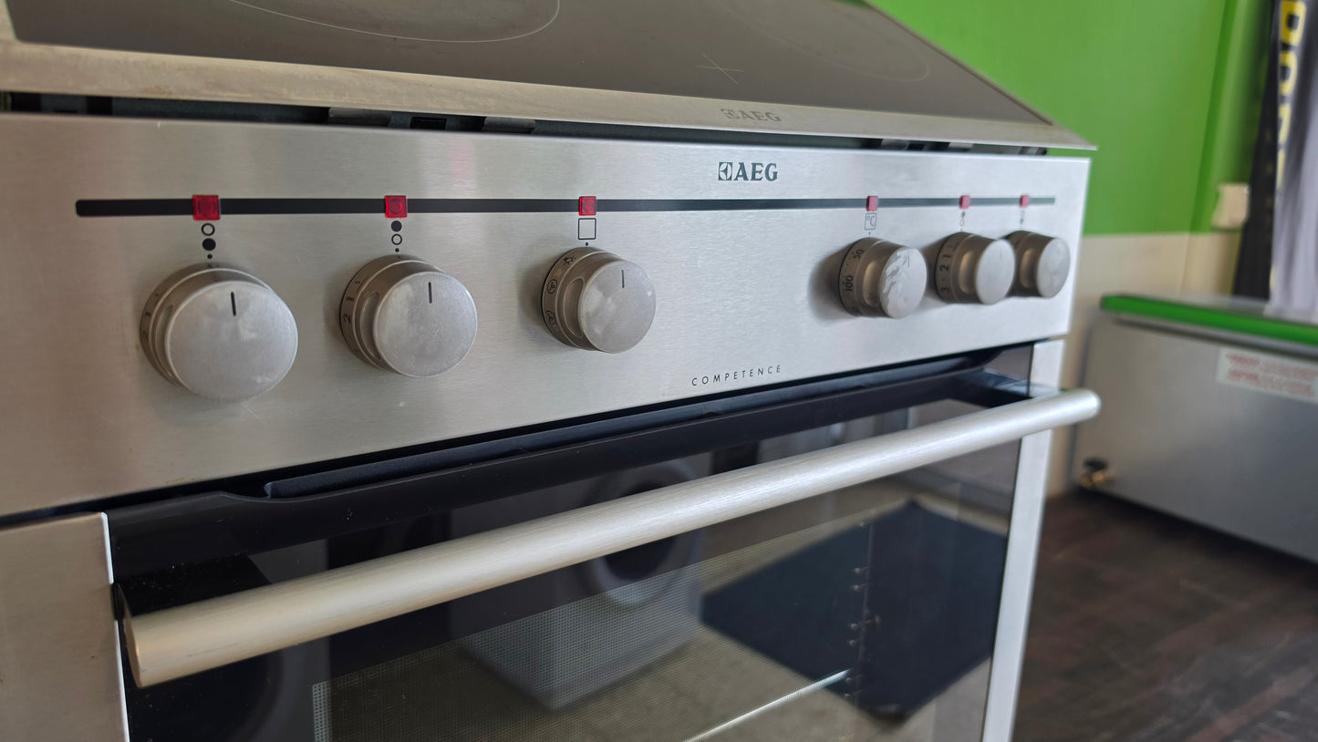 AEG E-Herd mit Ceranfeld