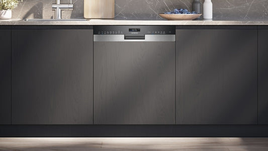 iQ500, Teilintegrierter Geschirrspüler, 60 cm, Gebürsteter Stahl SN55ES12CE