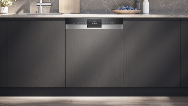 SIEMENS iQ300, Teilintegrierter Geschirrspüler, 60 cm, Gebürsteter Stahl SN53HS03TE