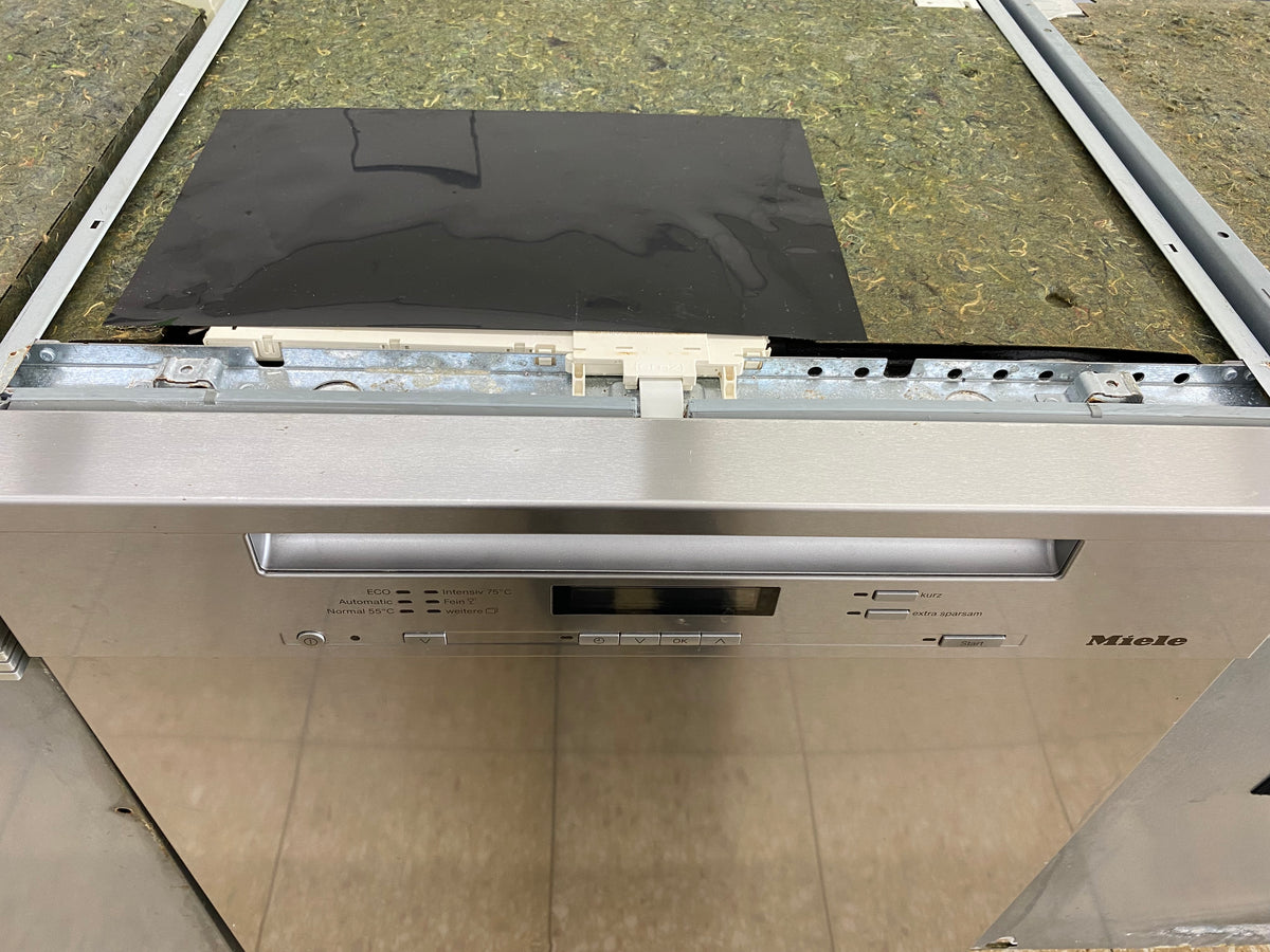 Miele G6300SCU Geschirrspülmaschine A+++/ 60cm