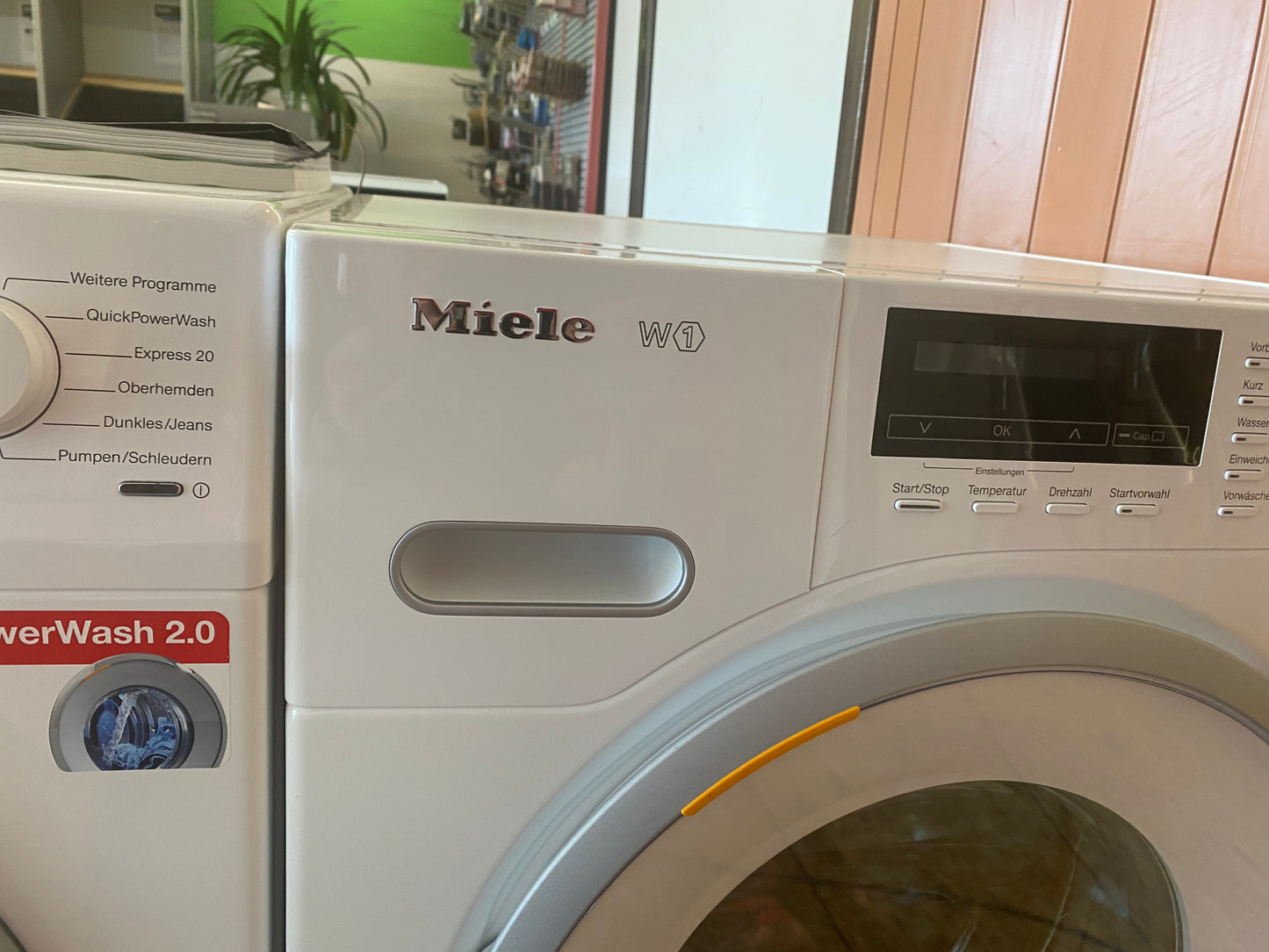 Miele W1 WMB120WCS Waschmaschine A+++ / 8kg 1600U/min