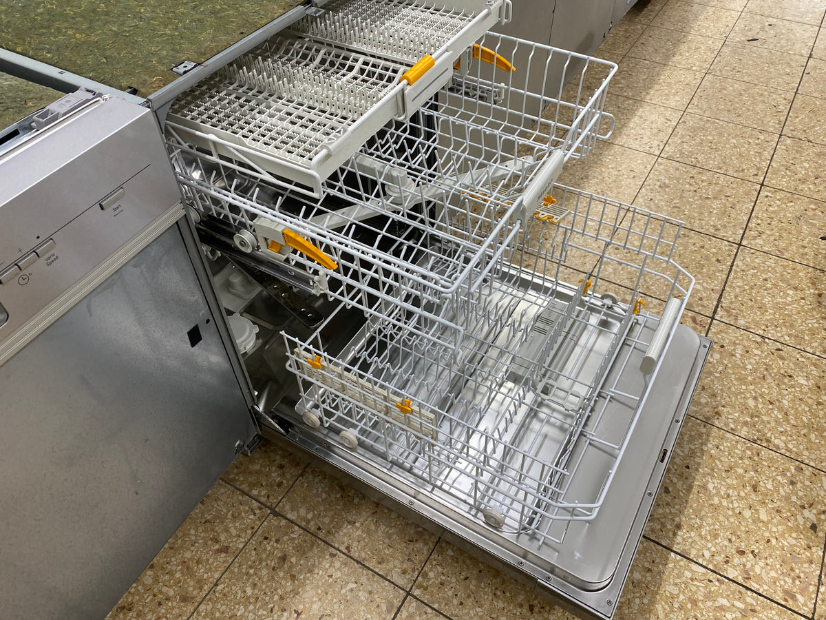 Miele G 6100 SCU Geschirrspülmaschine A++ / 60cm