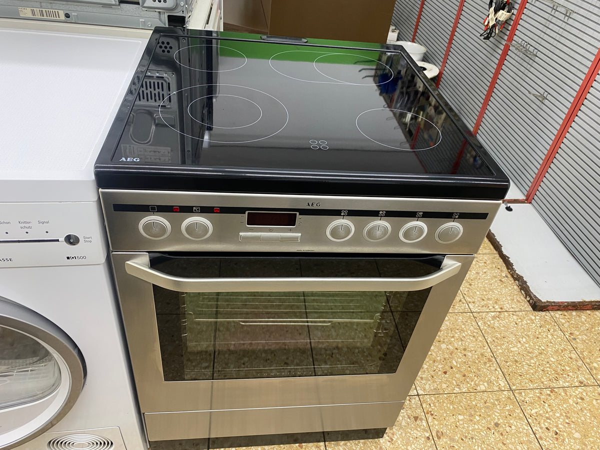 AEG freestanding stove with 60cm ceramic hob