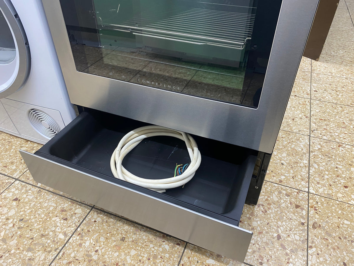 AEG freestanding stove with 60cm ceramic hob