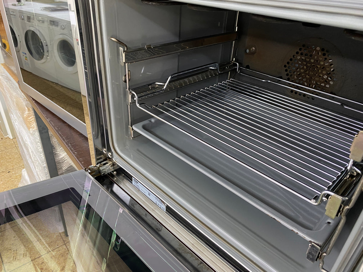 Miele E-Herd mit Ceranfeld