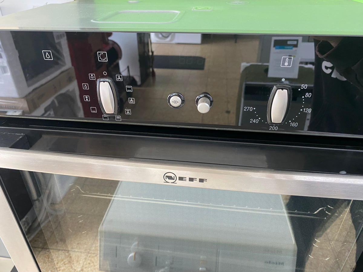 Neff self-contained oven. Slide &amp; Hide®