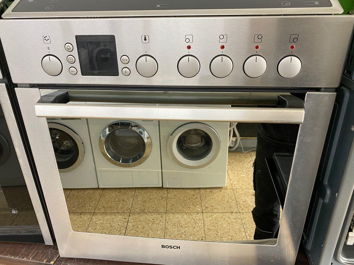 Bosch E-Herd mit Ceranfeld
