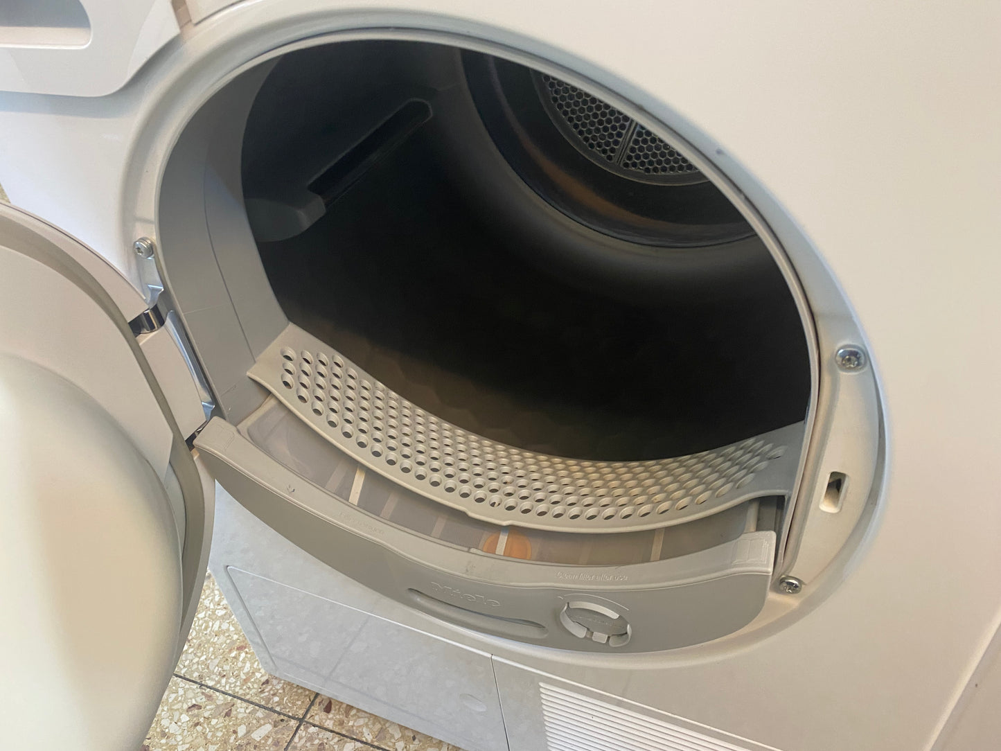 Miele Wärmepumpentrockner T1 A++/8kg