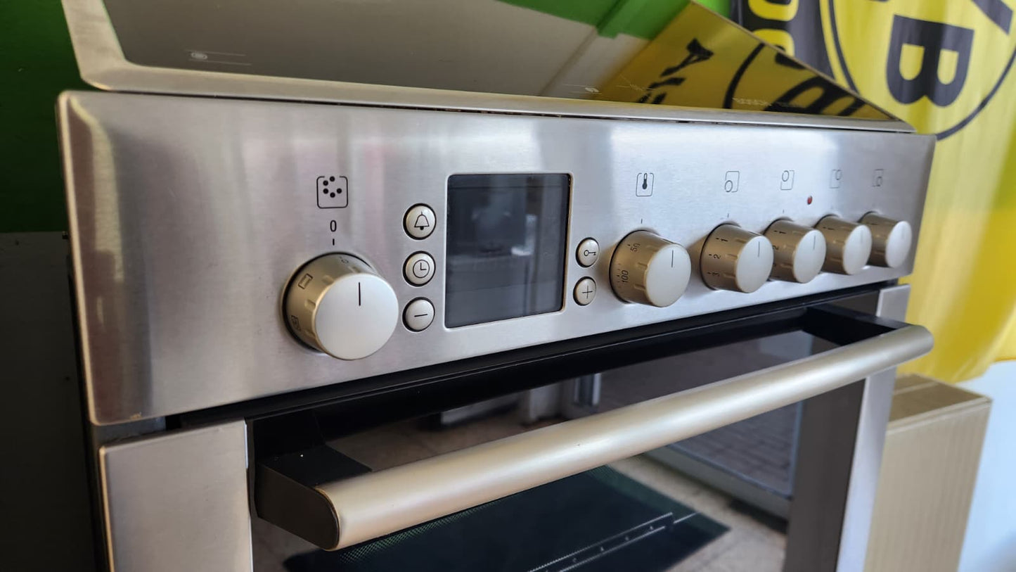 Bosch E-Herd mit Ceranfeld