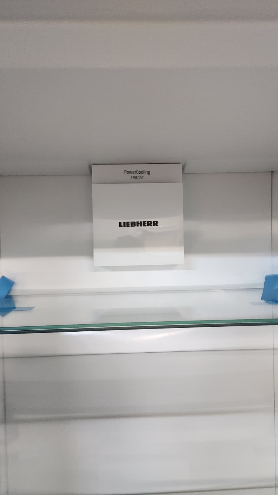 Liebherr CBNbda 572i‑22 Kühl‑/Gefrierkombination !!!Transportschaden!!!