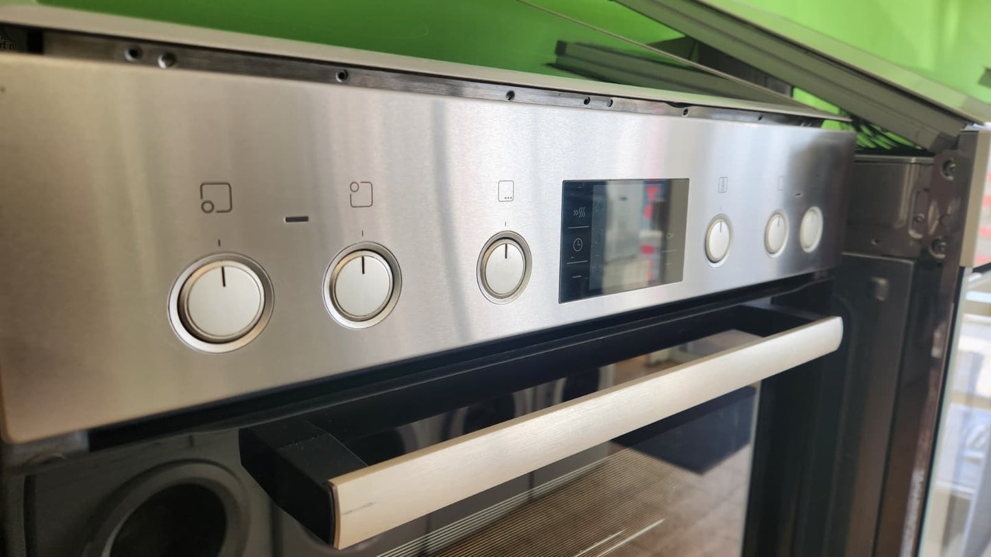 Bosch E-Herd mit Ceranfeld + Pyrolyse