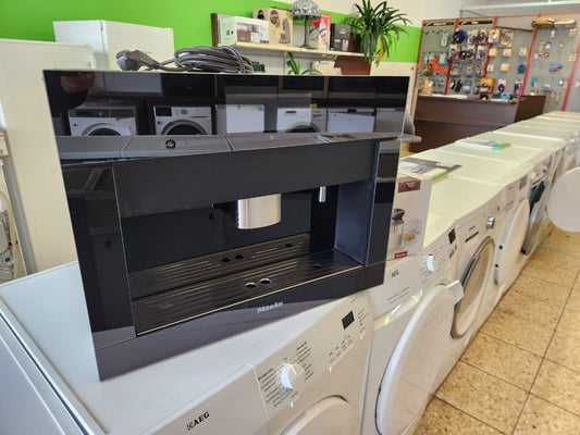 Miele CVA 6805 Einbau-Kaffeevollautomat