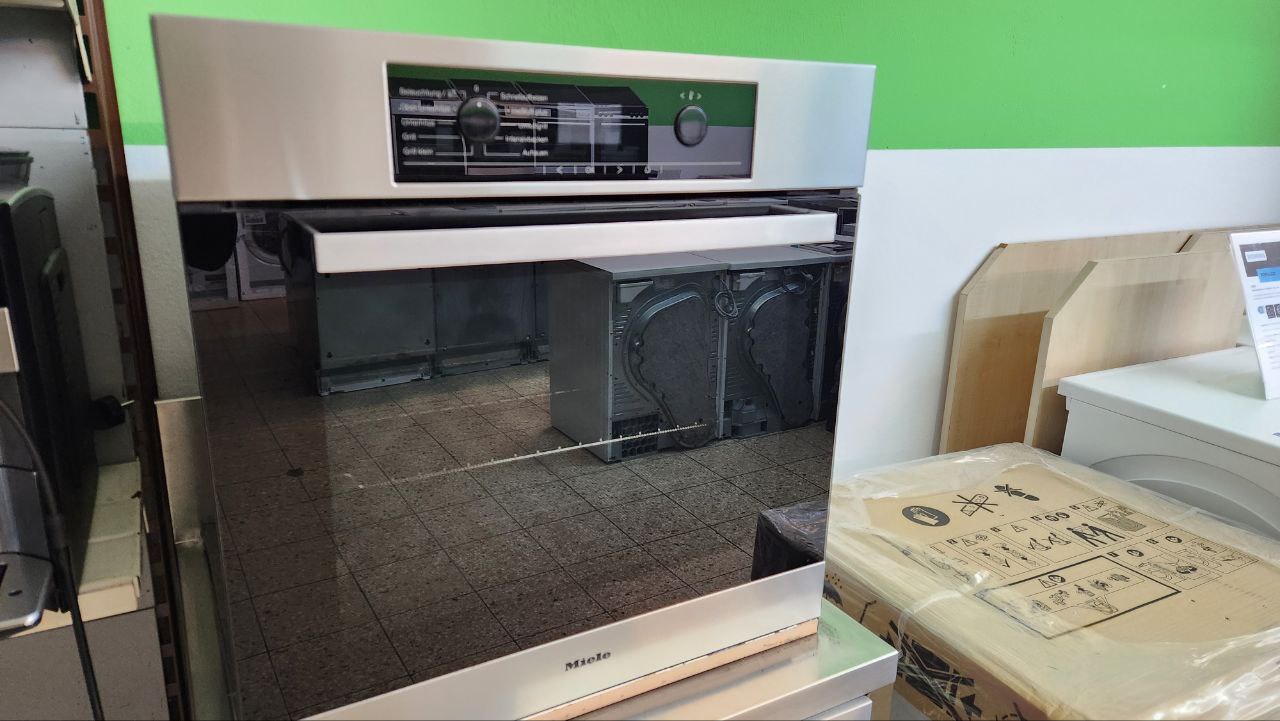 Miele self-contained oven A+