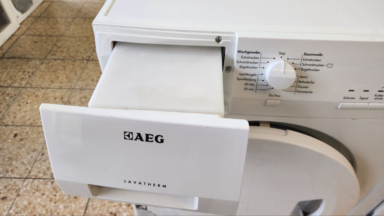 AEG Kondenstrockner 8kg