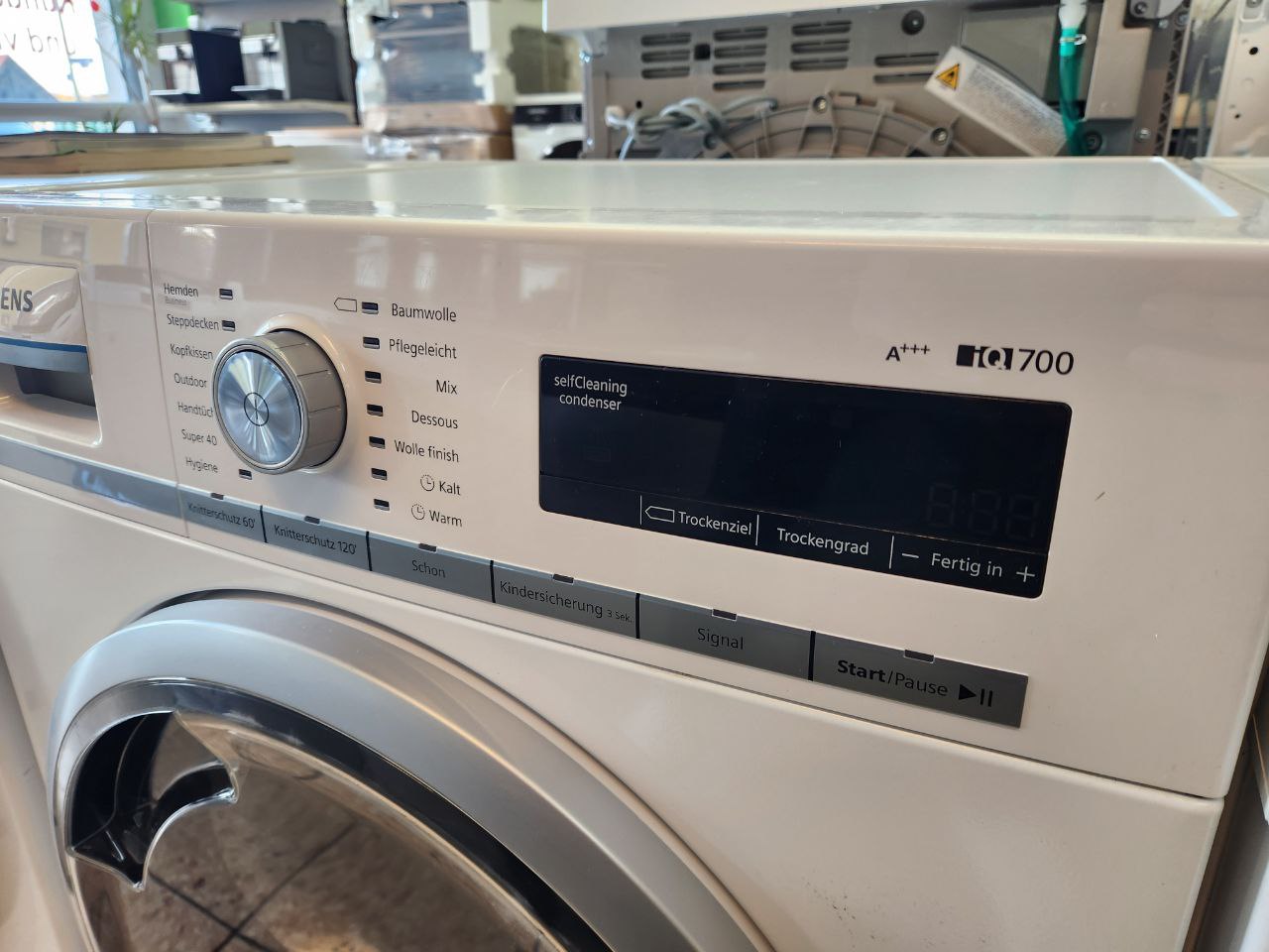 Siemens Wärmepumpentrockner IQ700 A+++/8kg