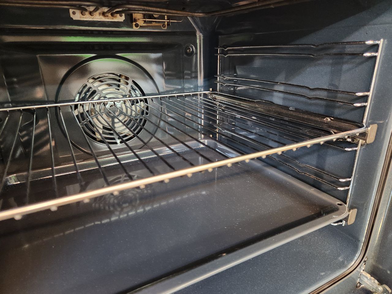 AEG E-Herd mit Ceranfeld