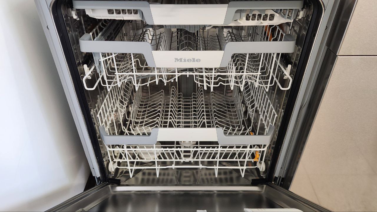 Miele Geschirrspülmaschine A / 60cm