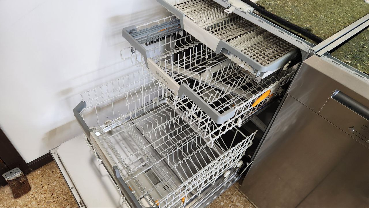 Miele Geschirrspülmaschine A / 60cm