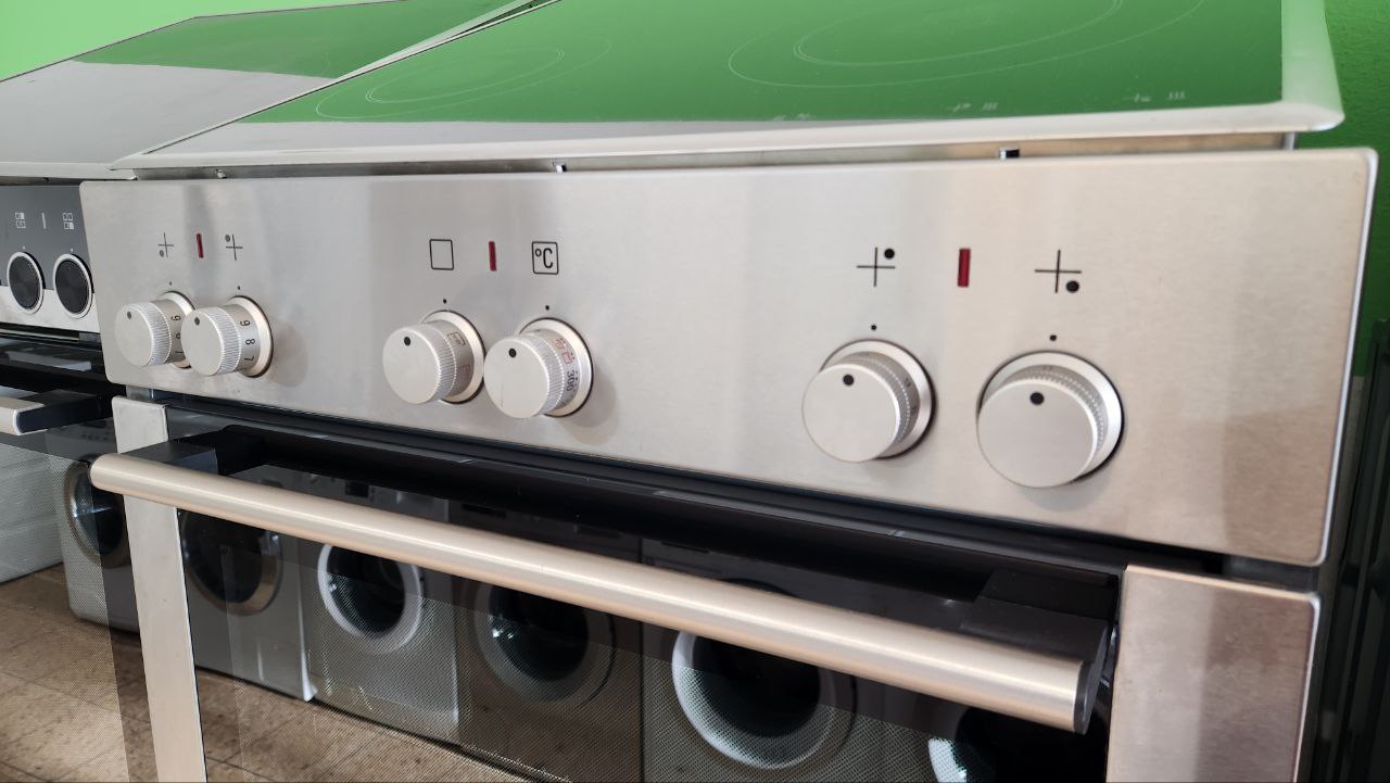 Siemens E-Herd mit Ceranfeld